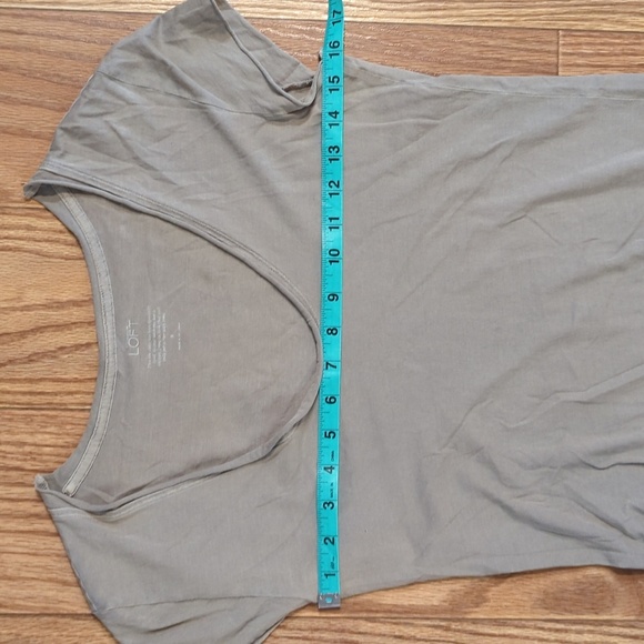 Loft gray short-sleeve lived-in cotton long t-shirt v-neck women's size S - Picture 2 of 6